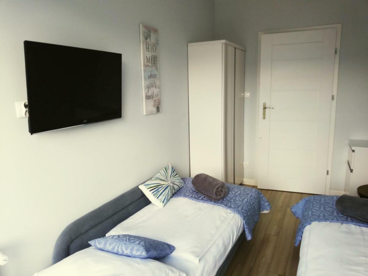 Apartamenty Amika 스클라르스카포렘바 외부 사진