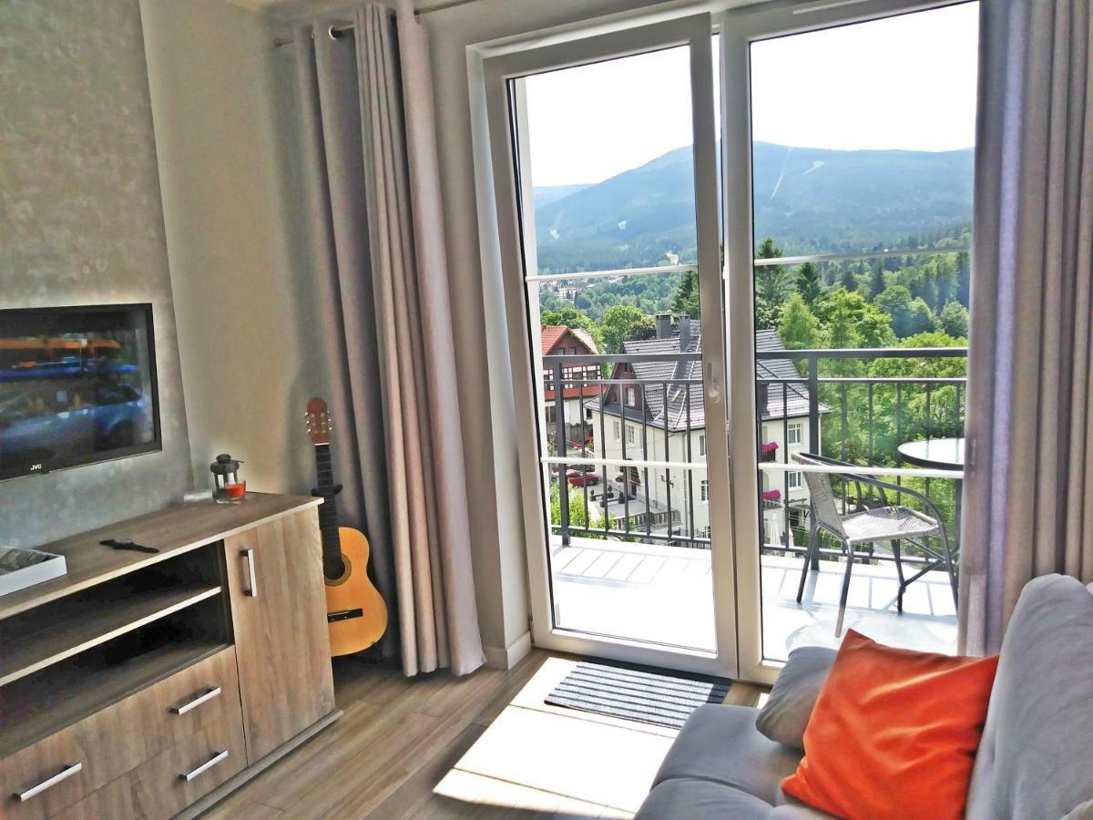 Apartamenty Amika 스클라르스카포렘바 외부 사진